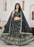 Buy Indian Wedding Wear From India In USA, UK, Canada, Austria, Germany, Singapore, Australia With Free Shipping.