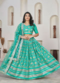 Buy Indian Wedding Wear From India In USA, UK, Canada, Austria, Germany, Singapore, Australia With Free Shipping.