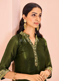 Buy Kurta And Pant Suit 