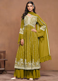 Shop Indian Outfits In USA, UK, Canada, Germany, Australia, Singapore With Free International Shipping.