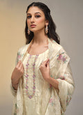 Shop Pakistani Salwar Kameez