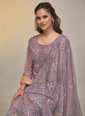 Shop Pakistani Salwar Kameez 