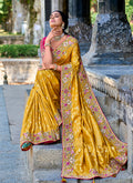 Sarees & Blouses for Women - Shop from a wide range of trendy women sarees and stitched blouses online in different fabrics and patterns at Hatkay.