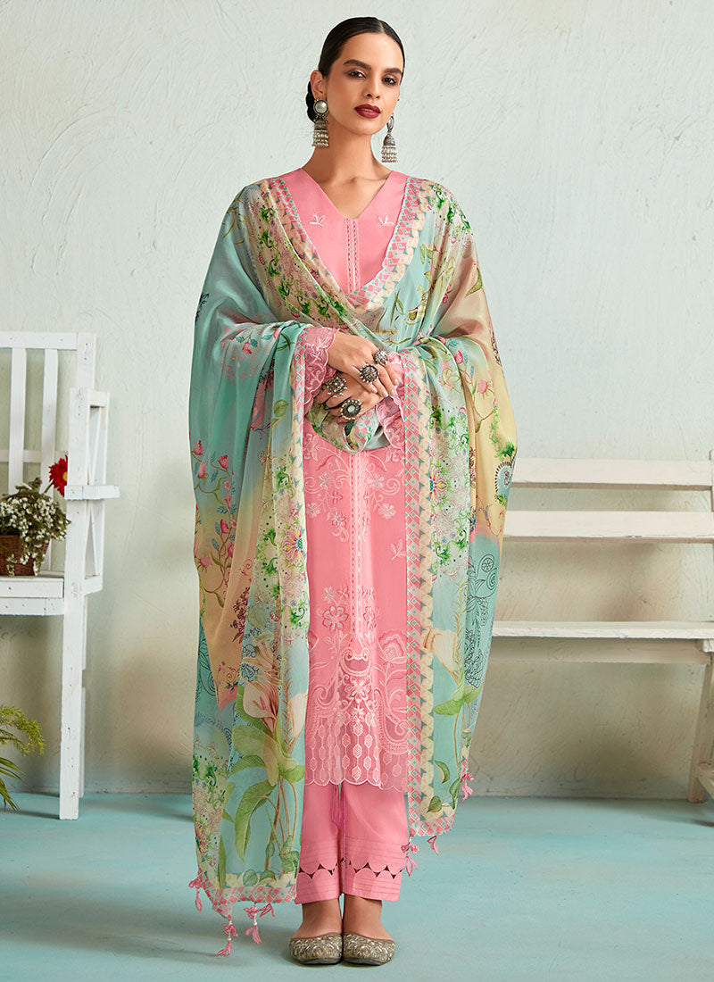 Baby Pink Floral Embroidery Pakistani Salwar Kameez Suit