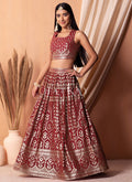 Shop wedding lehenga choli online at Hatkay. Get the latest bride reception lehenga for wedding with different styles options.