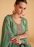 Shop Eid Outfits Online Free Shipping In USA, UK, Canada, Germany, Mauritius, Singapore With Free Shipping Worldwide.