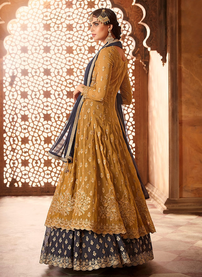 Buy online Women Grey Semi-stitched Banarasi Lehenga Choli from ethnic wear  for Women by Fabcartz for ₹1399 at 77% off | 2024 Limeroad.com